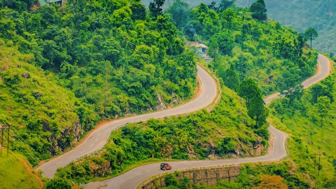 Best Road Trips in Uttarakhand: Scenic Routes You Must Try